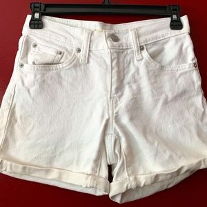 Levi's Mid Length Short